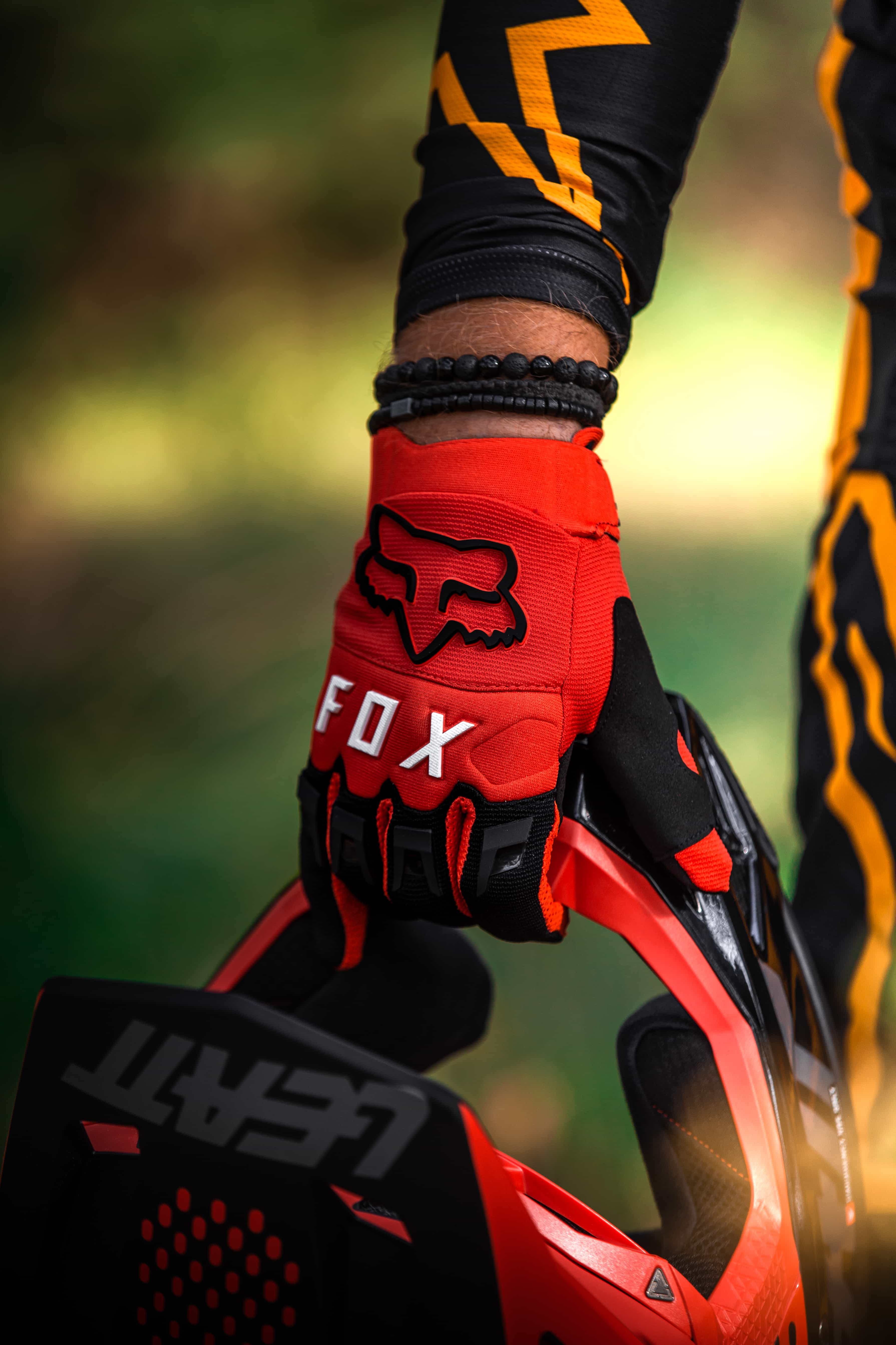 Fox Dirtpaw MX22 Motocross Kesztyű (Piros)